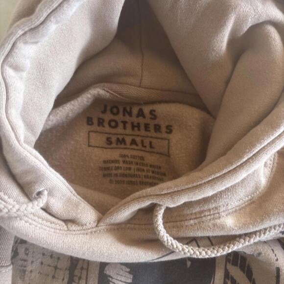 JONAS BROTHERS Hoodie Mens Small Brown The Remember This Tour 2023 Sweatshirt - Picture 4 of 6